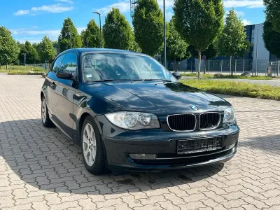 Gebraucht BMW 118 Advantage 143 PS (105 kW) 2009 Schwarz Kleinwagen