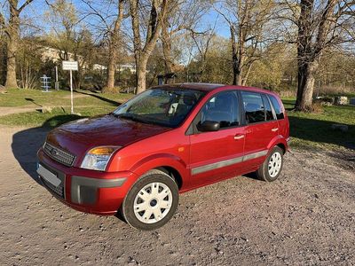 Usata Ford Fusion 101 CV (74 kW) 2007 Arancione Utilitaria