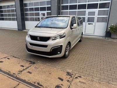 Peugeot Traveller