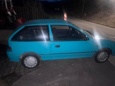 Gebraucht Suzuki Swift 53 PS (38 kW) 1999 Grün Kleinwagen