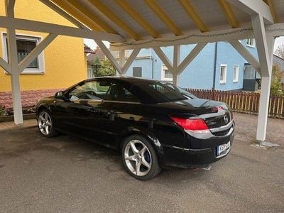 Gebraucht Opel Astra Cabriolet Cosmo 140 PS (102 kW) 2010 Schwarz Cabrio