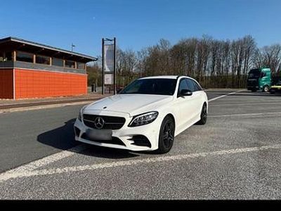 Gebraucht Mercedes C200 AMG 160 PS (117 kW) 2019 Weiß Kombi