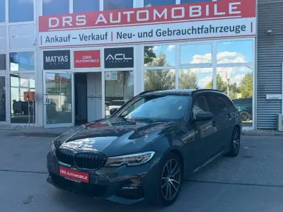 Gebraucht BMW 330 Sport Line 265 PS (194 kW) 2019 Dravitgrau metallic Kombi