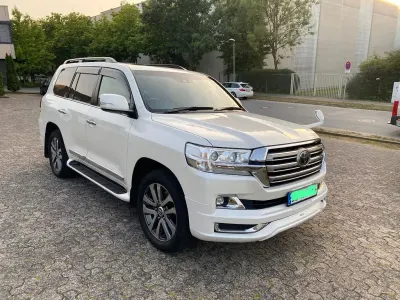 Gebraucht Toyota Land Cruiser V8 309 PS (227 kW) 2016 Weiß SUV