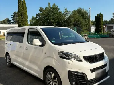 Gebraucht Peugeot Traveller 177 PS (130 kW) 2019 Weiß Van / Kleinbus