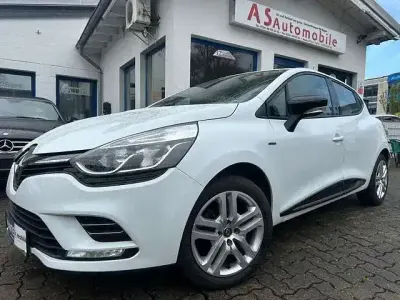 Używany Renault Clio IV 90 KM (66 kW) 2019 Biały Kombi