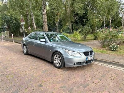 BMW 525