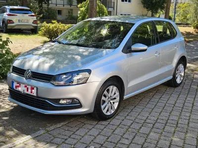 Gebraucht VW Polo 90 PS (66 kW) 2015 Silber Limousine