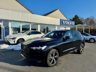 Używany Volvo XC60 R-Design 190 KM (139 kW) 2020 Czarny SUV