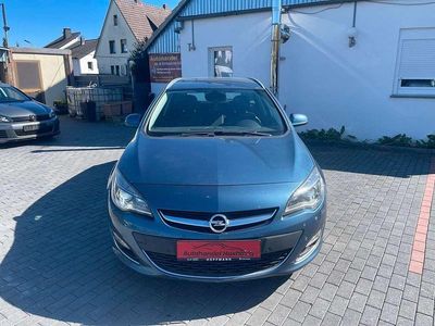 Gebraucht Opel Astra Exklusiv 136 PS (100 kW) 2015 Blau Kombi