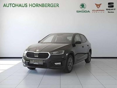 Schwarzmagic perleffekt Neu 2026 Skoda Fabia Tour Kleinwagen | 28.210 € (Teuer)