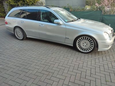 gebraucht Mercedes E220 CDI T AVANTGARDE Sportpaket DTS 19" VOLL