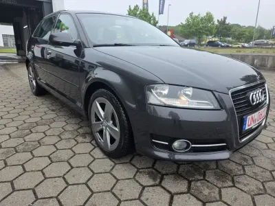 Używany Audi A3 Ambiente 140 KM (102 kW) 2010 Szary Hatchback