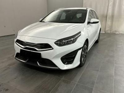Lunarsilber Gebraucht 2022 Kia Ceed Sportswagon Vision Kombi | 18.980 € (Guter Preis)