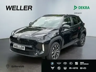 Gebraucht Toyota Yaris Plus 130 PS (95 kW) 2025 Mystic schwarz mica Kleinwagen