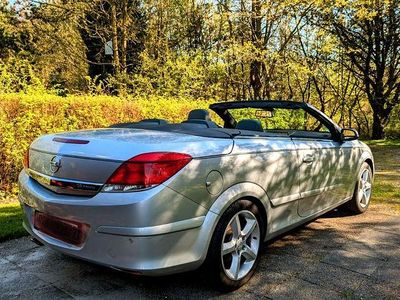 Gebraucht Opel Astra Cabriolet Edition 105 PS (77 kW) 2006 Silber Cabrio