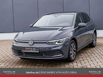 Grau Gebraucht 2022 VW Golf Limousine | 27.290 € (Etwas zu teuer)