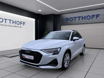Second-hand Audi A3 Ambiente 116 CP (85 kW) 2025 Alb Berlinǎ