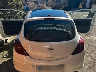 Second-hand Opel Corsa 102 CP (75 kW) 2012 Alb Hatchback