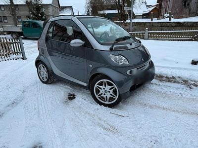 Grau Gebraucht 2003 Smart ForTwo Cabrio Cabrio | 2.222 €