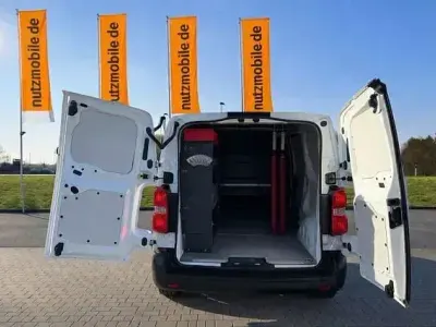 Gebraucht Opel Vivaro-e Combi Edition 120 PS (88 kW) 2022 Andere Van / Kleinbus