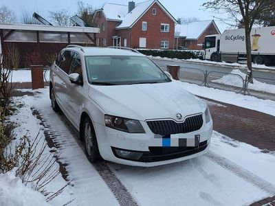 Gebraucht Skoda Octavia Style 150 PS (110 kW) 2016 Weiß Kleinwagen