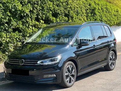 Gebraucht VW Touran Comfortline 150 PS (110 kW) 2025 Schwarz Van / Kleinbus