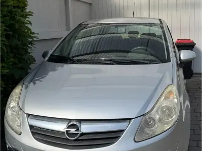 Gebraucht Opel Corsa 80 PS (58 kW) 2007 Silber Kleinwagen