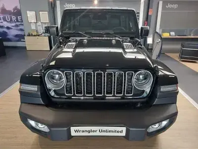 Gebraucht Jeep Wrangler Unlimited Sahara 272 PS (200 kW) 2024 Schwarz SUV