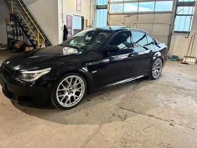 Gebraucht BMW M5 Sport Line 507 PS (372 kW) 2007 Schwarz Limousine