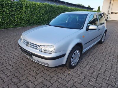 VW Golf IV