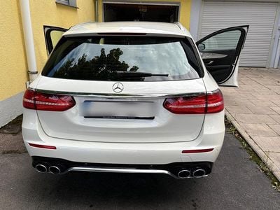 Gebraucht Mercedes E55 AMG AMG 435 PS (319 kW) 2018 Weiß Kombi