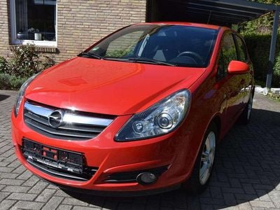 Gebraucht Opel Corsa Innovation 90 PS (66 kW) 2009 Rot Kleinwagen