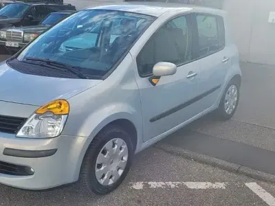 Używany Renault Modus Dynamique 88 KM (64 kW) 2005 Niebieski Minivan