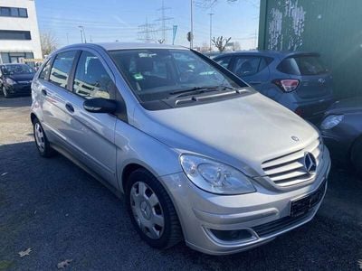 Mercedes B180