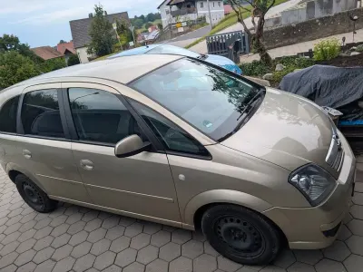 Gebraucht Opel Meriva Cosmo 125 PS (91 kW) 2008 Gold Van / Kleinbus