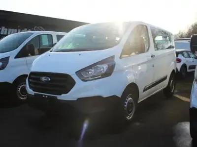 Usata Ford Transit Custom 105 CV (77 kW) 2021 Bianco Station wagon
