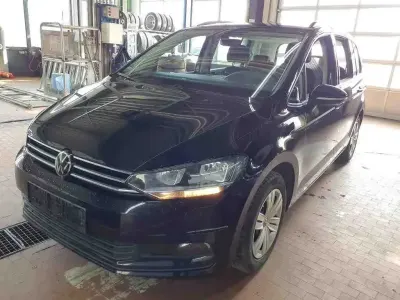 Gebraucht VW Touran 150 PS (110 kW) 2023 Schwarz Van / Kleinbus