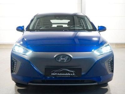 Gebraucht Hyundai Ioniq Premium 88 kW (120 PS) 2019 Blau Kleinwagen