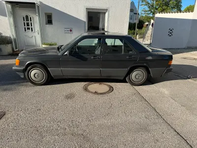 Gebraucht Mercedes 190 1991 Schwarz Limousine