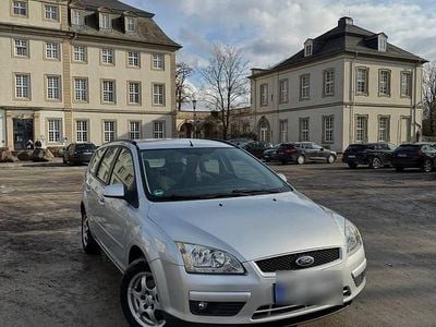 Gebraucht Ford Focus 125 PS (91 kW) 2007 Grau Kombi