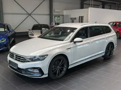 Gebraucht VW Passat Elegance 200 PS (147 kW) 2022 Weiß Kombi