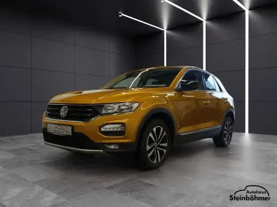 Usata VW T-Roc United 150 CV (110 kW) 2021 Giallo SUV