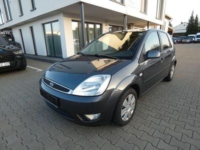 Gebraucht Ford Fiesta Trend 80 PS (58 kW) 2005 Grau Kleinwagen