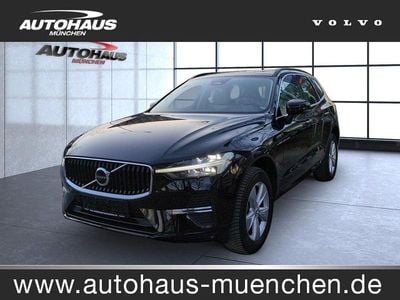 Onyx black (metallic) Gebraucht 2023 Volvo XC60 Core SUV | 34.990 € (Superpreis)