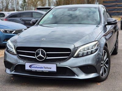 Gebraucht Mercedes C300 Night 258 PS (189 kW) 2018 Grau Limousine