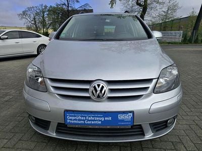 Usata VW Golf VI United 102 CV (75 kW) 2008 Argento Utilitaria