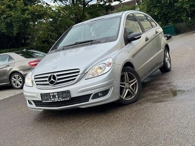 Mercedes B180