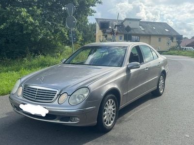 Mercedes E240