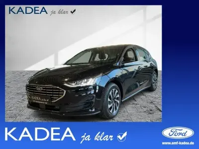 Neu Ford Focus Titanium 155 PS (114 kW) 2026 Agate black metallic Limousine